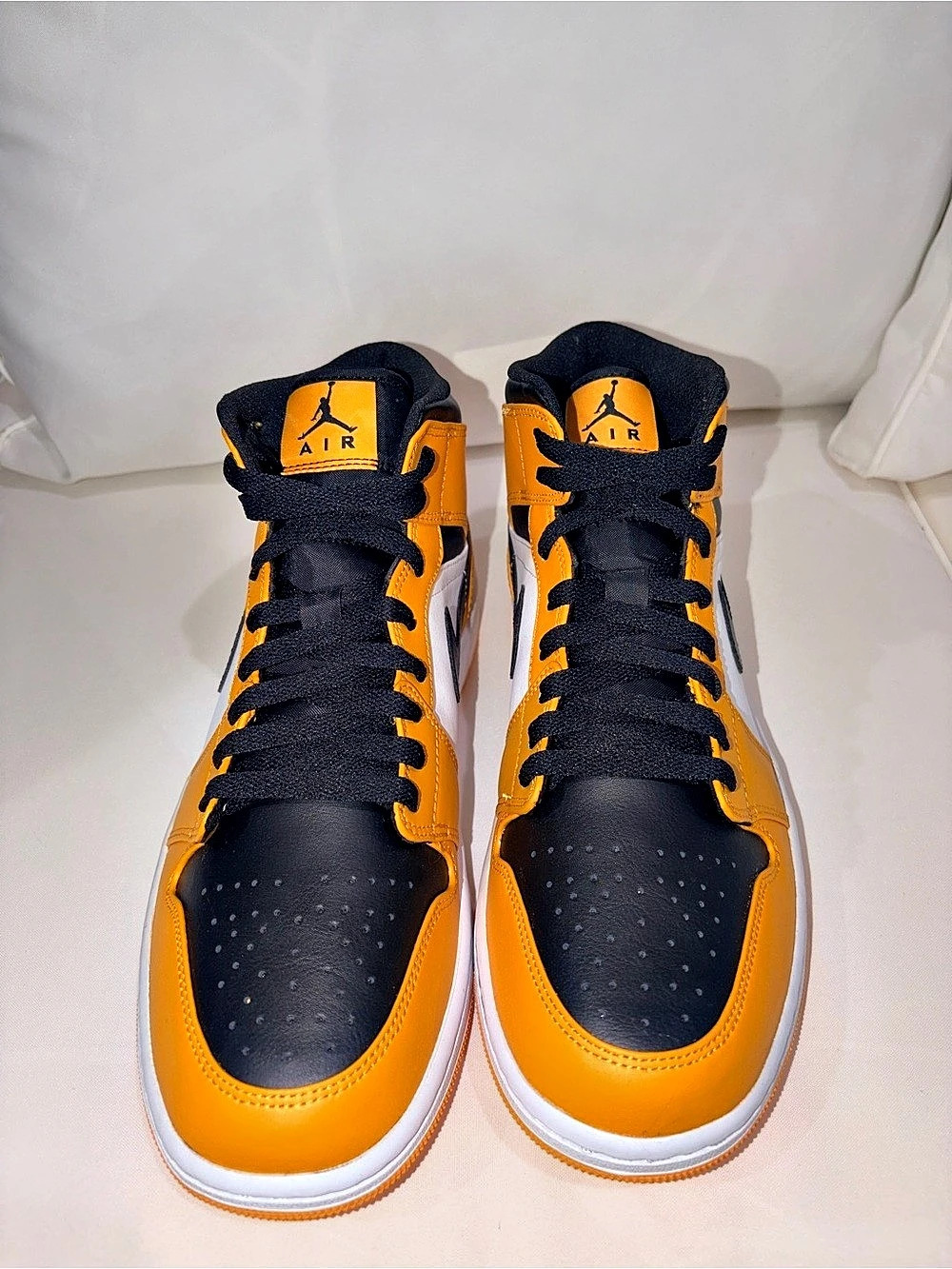 Jordan Air Jordan 1 Mid High Top Sneakers in Orange & Black US 10.5